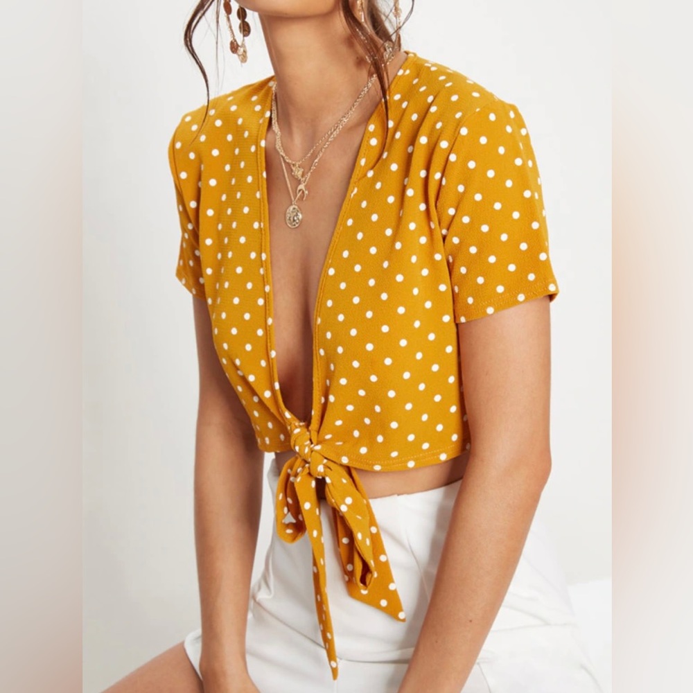 PLT tie front polka dot top NWT